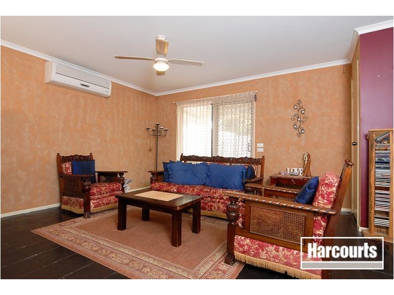 206 Hall Road, Carrum Downs VIC 3201