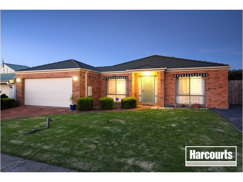 6 Chardonnay Drive, Skye VIC 3977