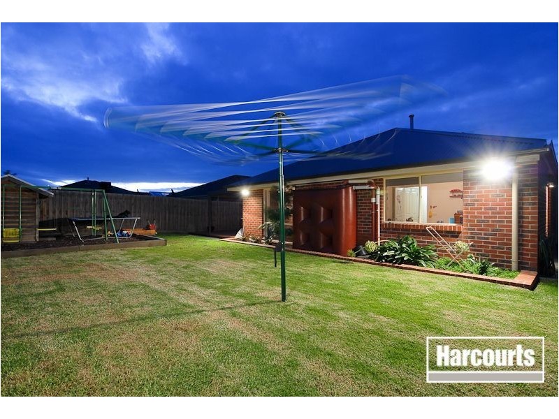 10 Gleneagles Court, Carrum Downs VIC 3201