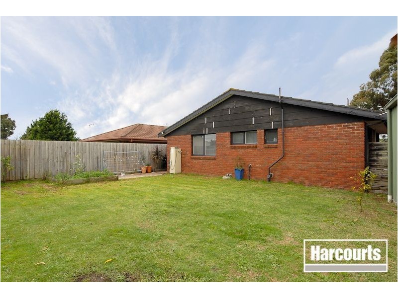 23 Greenwood Drive, Carrum Downs VIC 3201