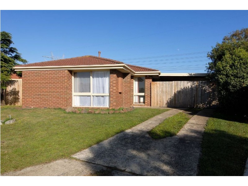 18 Kent Court, Cranbourne North VIC 3977