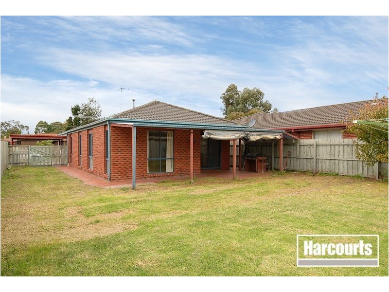 67 Greenwood Drive, Carrum Downs VIC 3201