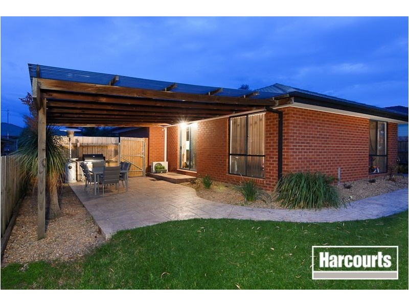 13 Rundle Drive, Carrum Downs VIC 3201