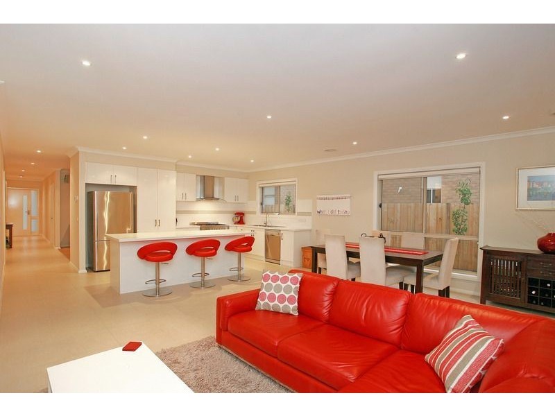 25 Tarcoola Way, Sandhurst VIC 3977