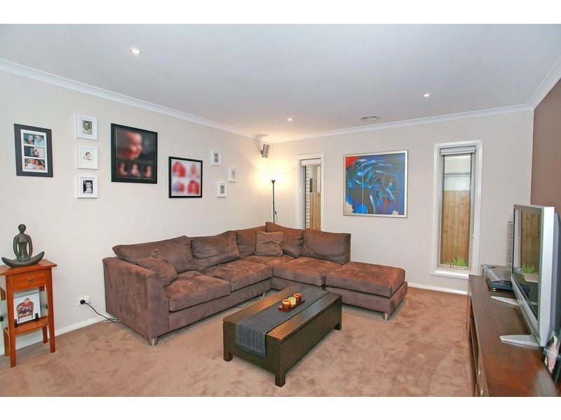 25 Tarcoola Way, Sandhurst VIC 3977