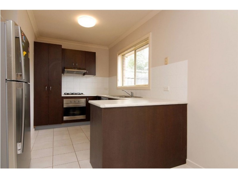 2/55 Mc Clelland Drive, Skye VIC 3977
