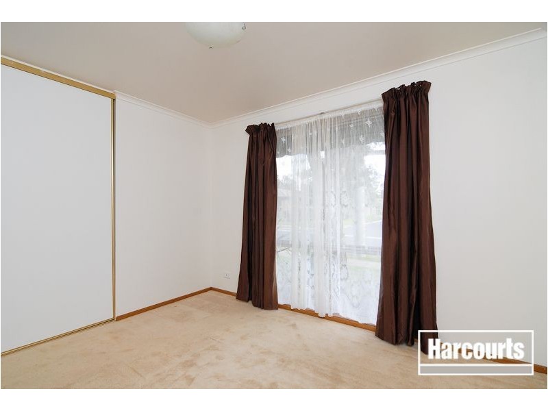 71 Luscombe Ave, Carrum Downs VIC 3201