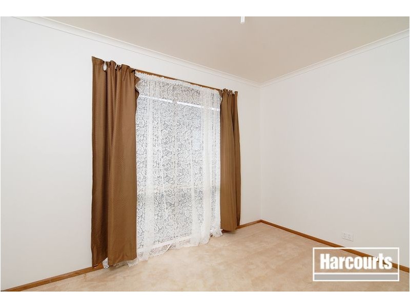 71 Luscombe Ave, Carrum Downs VIC 3201
