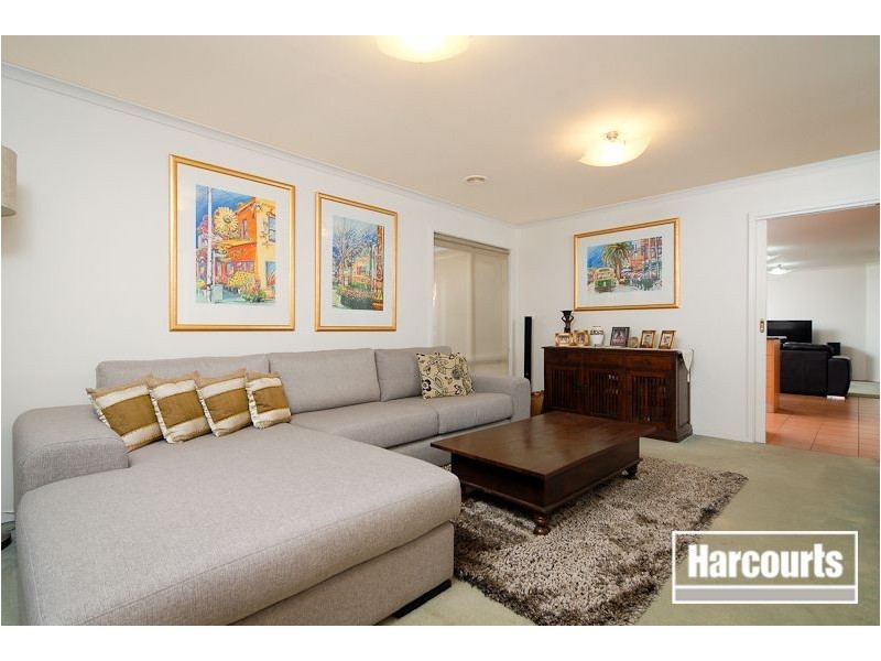 3 Whiting Court, Skye VIC 3977