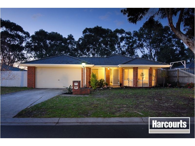 3 Whiting Court, Skye VIC 3977