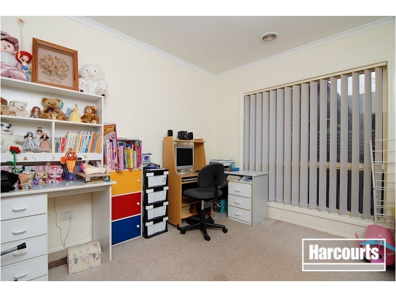 6 Hillview Drive, Carrum Downs VIC 3201