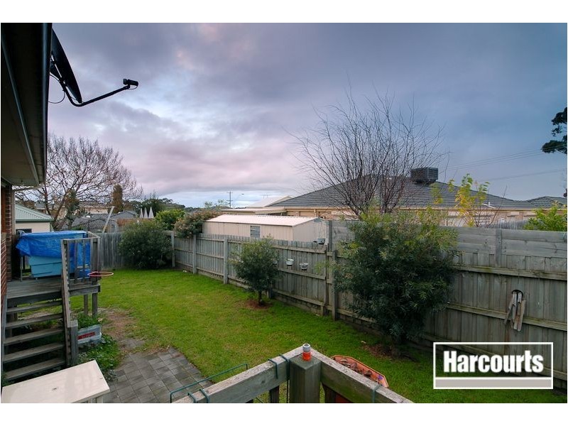 6 Hillview Drive, Carrum Downs VIC 3201