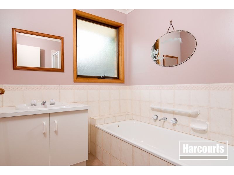 1/15 Quarrion Drive, Carrum Downs VIC 3201