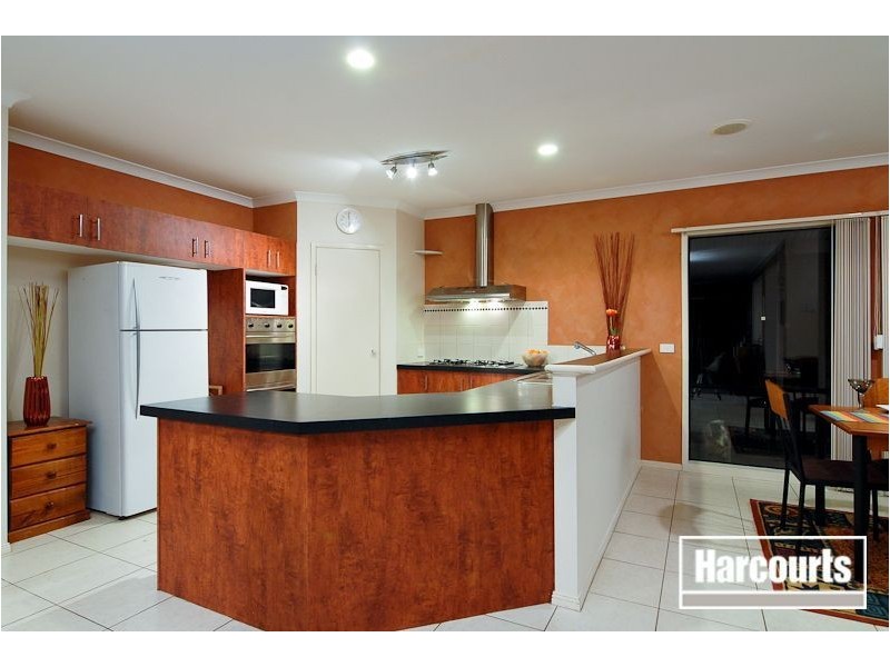 136 Gamble Road, Skye VIC 3977