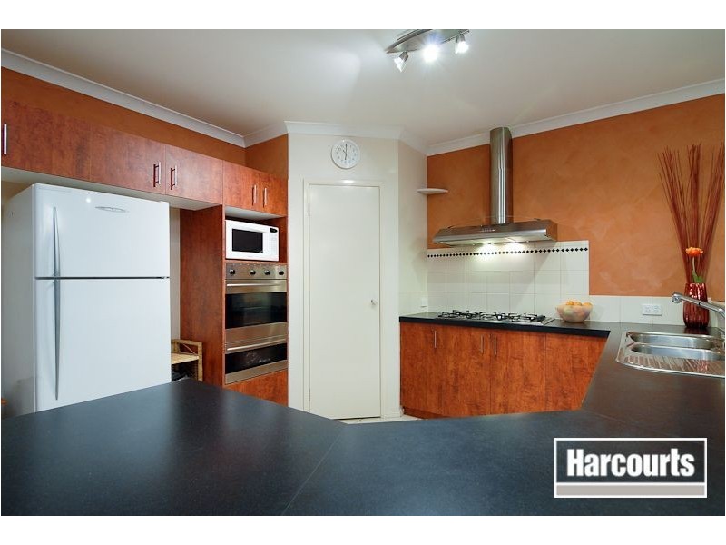 136 Gamble Road, Skye VIC 3977