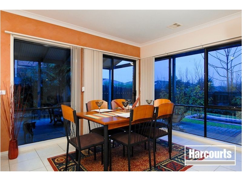 136 Gamble Road, Skye VIC 3977