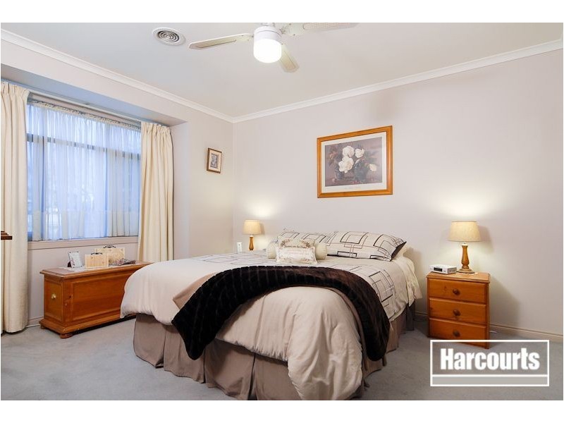29 Delatite Way, Skye VIC 3977
