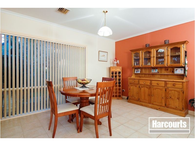 6 Opal Court, Skye VIC 3977