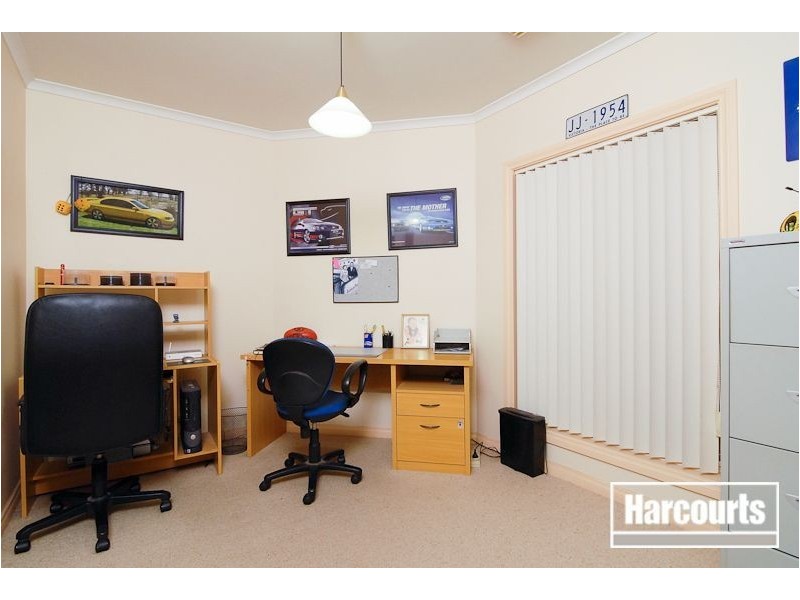 6 Opal Court, Skye VIC 3977