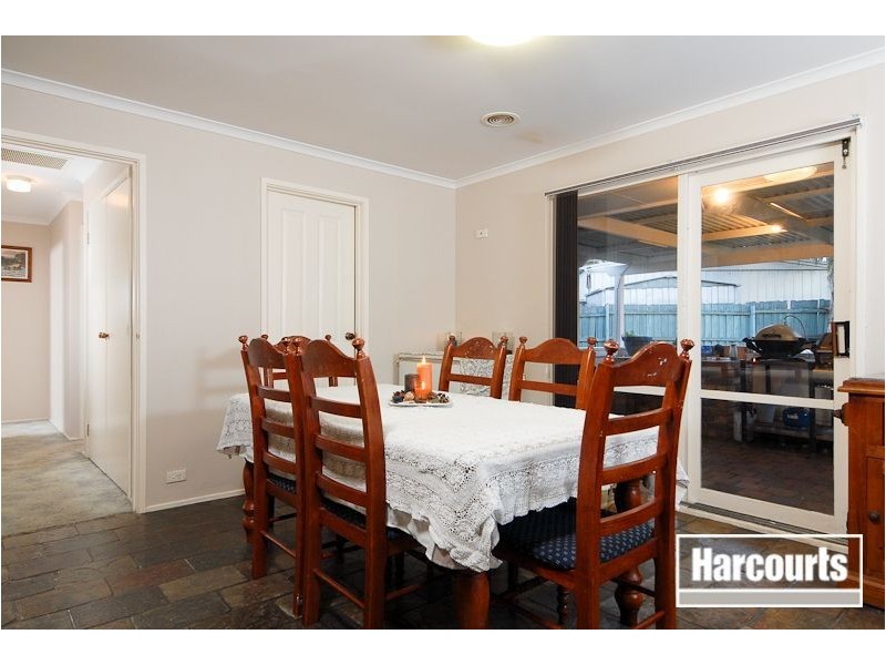 3 Petrel Court, Carrum Downs VIC 3201