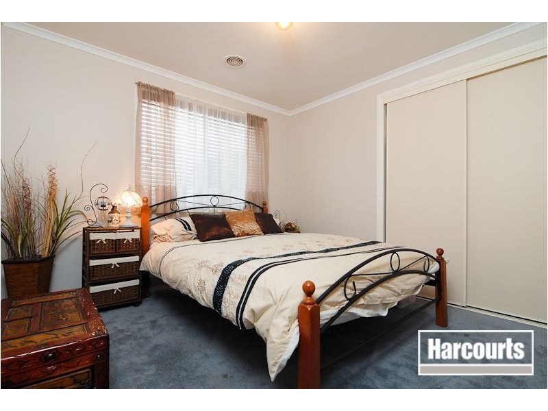 3 Petrel Court, Carrum Downs VIC 3201