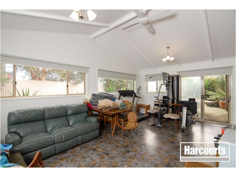 53 Sunbird Crescent, Carrum Downs VIC 3201