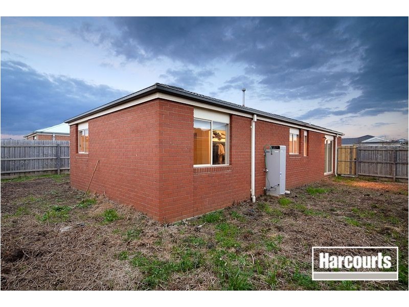 9 Vivi Court, Skye VIC 3977