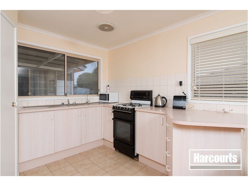 38 Tattler Street, Carrum Downs VIC 3201
