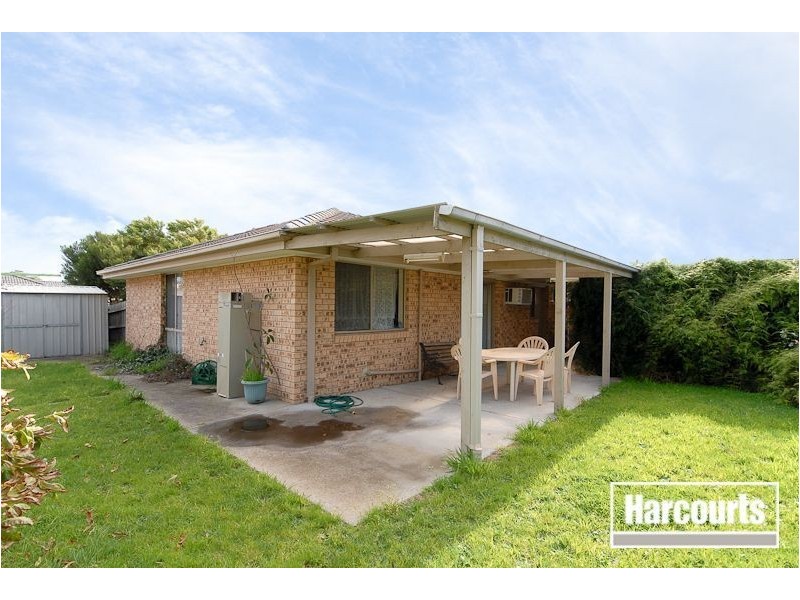 8 Nicholas Court, Carrum Downs VIC 3201