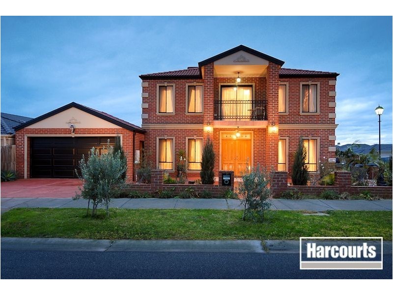 17 Diamond Parade, Skye VIC 3977