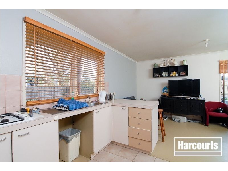 2/10 Canberra Street, Carrum VIC 3197