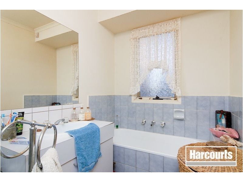 2/10 Canberra Street, Carrum VIC 3197