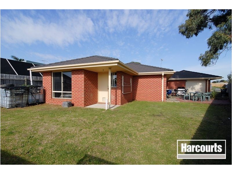 41 Pinewood Drive, Carrum Downs VIC 3201