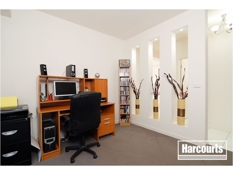 80 Sandhurst Boulevard, Sandhurst VIC 3977