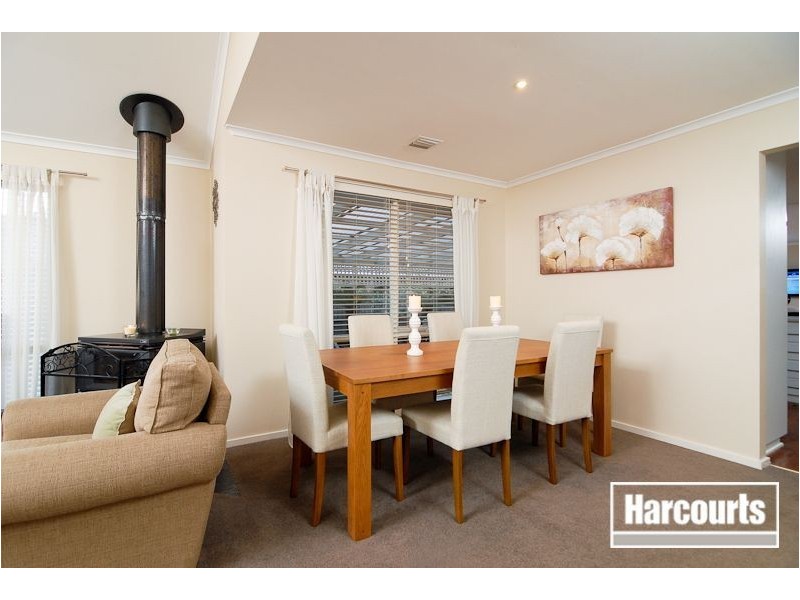 9 Munday Court, Skye VIC 3977