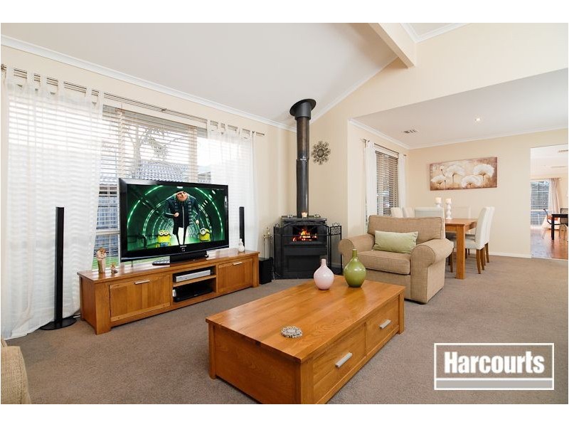 9 Munday Court, Skye VIC 3977