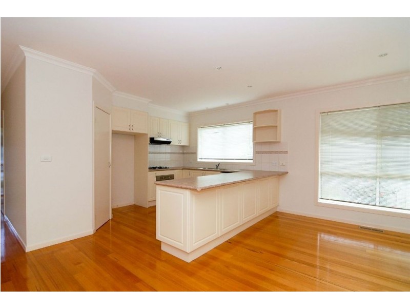 15 Clancy Crescent, Carrum Downs VIC 3201