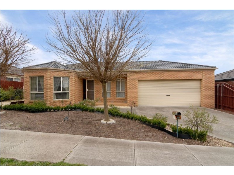 15 Clancy Crescent, Carrum Downs VIC 3201