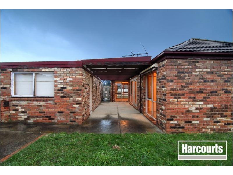 1 Amanda Drive, Carrum Downs VIC 3201