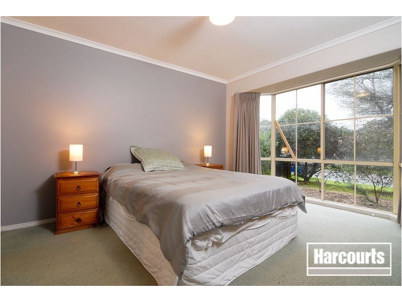 14 Captain Cook Close, Skye VIC 3977
