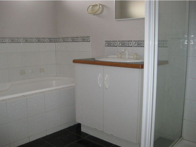 7 Parhnam Court, Carrum Downs VIC 3201