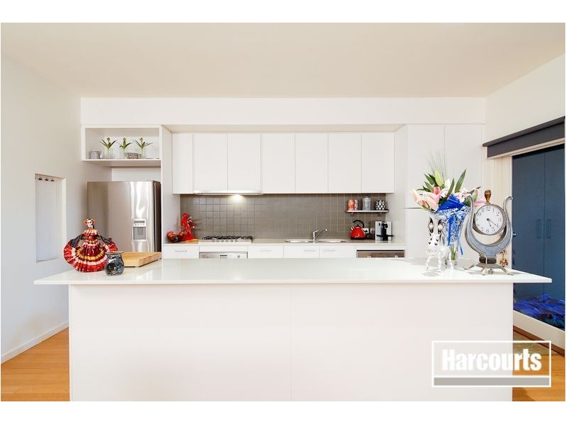 33/2 Barton Drive, Sandhurst VIC 3977