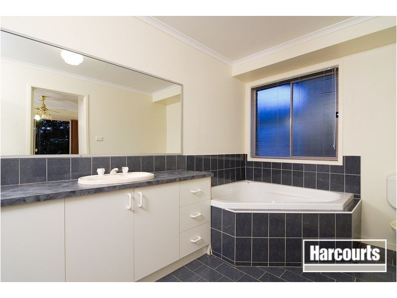 3 Newbury Court, Carrum Downs VIC 3201