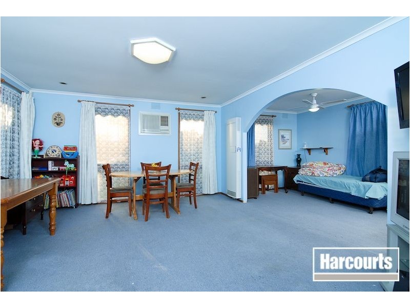 11 Richmond Avenue, Carrum Downs VIC 3201