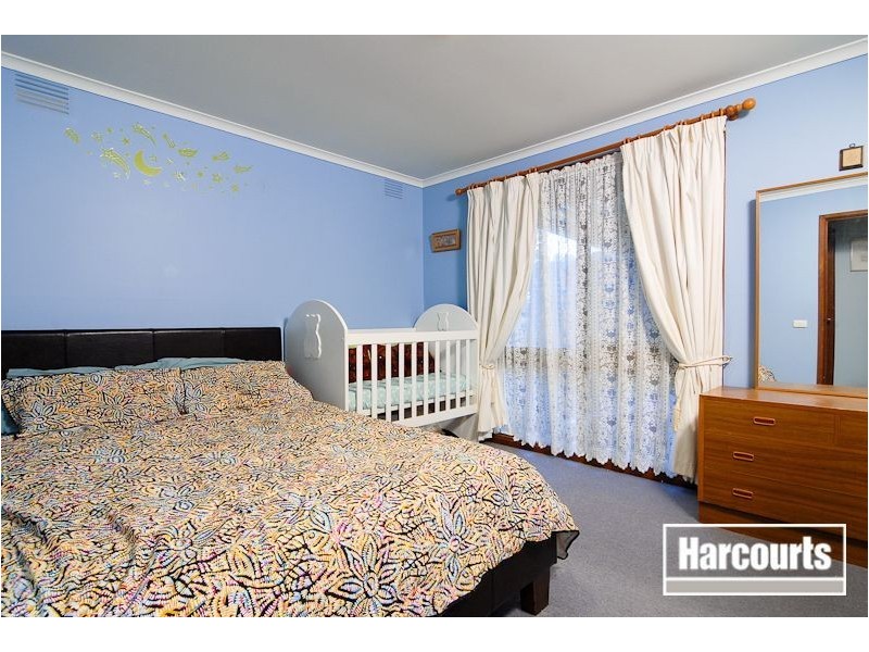 11 Richmond Avenue, Carrum Downs VIC 3201