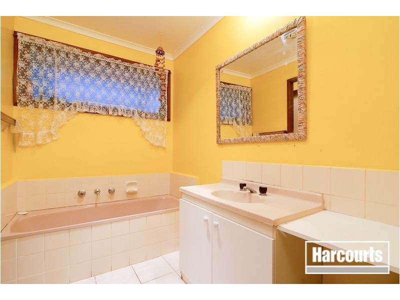 11 Richmond Avenue, Carrum Downs VIC 3201