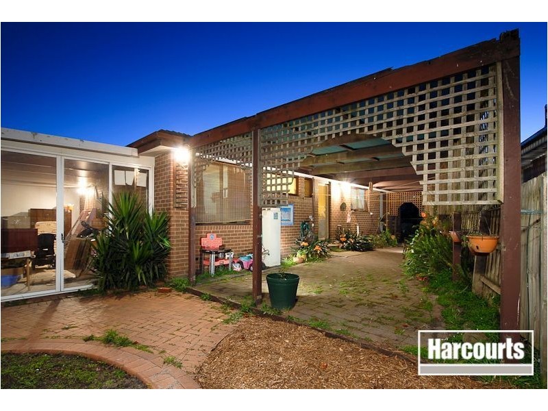 11 Richmond Avenue, Carrum Downs VIC 3201