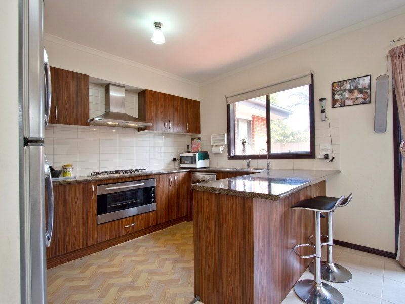 12a Broderick Road, Carrum Downs VIC 3201