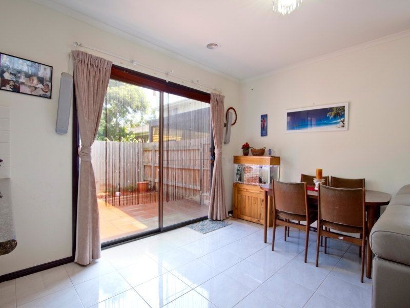 12a Broderick Road, Carrum Downs VIC 3201