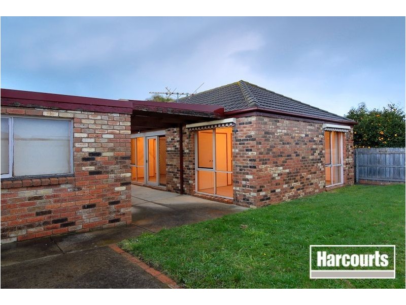 1 Amanda Drive, Carrum Downs VIC 3201